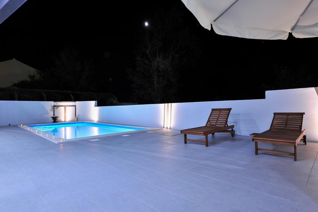 Villa Lily Привлака Экстерьер фото