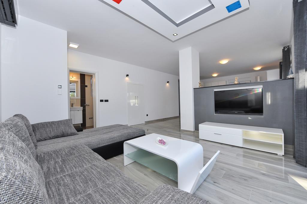 Villa Lily Привлака Экстерьер фото