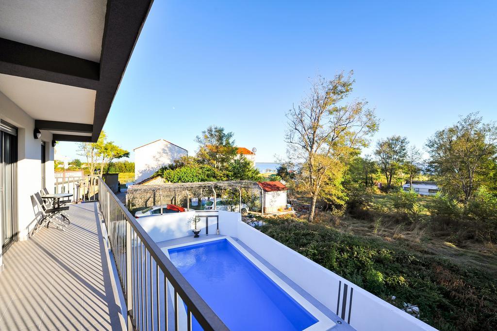 Villa Lily Привлака Экстерьер фото